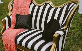 Мебель в черно-белую полосу в интерьере