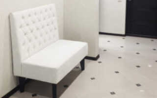 Выбираем диван в прихожую, смотрим на качество материла и стиль оформления