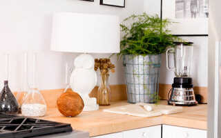 Графические принты в интерьере: 16 модных идей
1.  Три в одном
2. Метод мухомора
3. Напиши мне, напиши
4. Цветной рай
5. Имитируйте рукотворность
6. Создавайте индивидуальные шедевры
7. Ищите стилистические связи
8. Иллюзии
9. Очертите горизонт
10. Рисуйте ромбы
11. Омбре
12. Разделяй и властвуй
13.Полоски и круги
14. Зебра
15. Огромный круг
16. Пол в тон