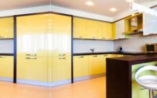 Дизайн угловой кухни с барной стойкой