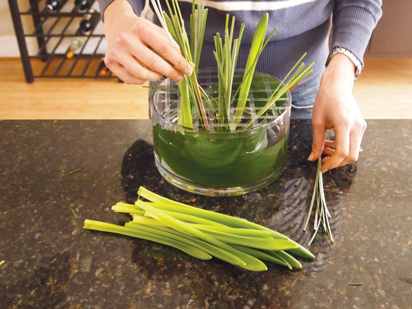 Цветочная композиция из весенних цветов