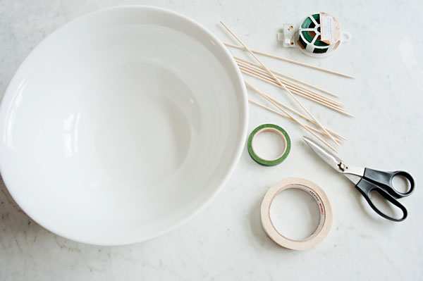 Делаем сами: Центральная композиция из тюльпанов и пион