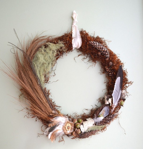 5 простых вариантов создать осенние венки на двери